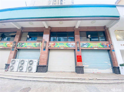出租自有房产，直租、不是中介，无转让费。三坎店面6米高，可做隔层