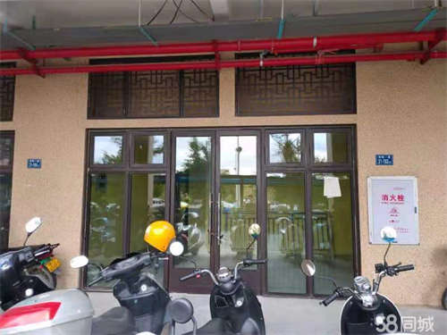 出租新装修店铺转租，可拎包入住，欢迎洽谈