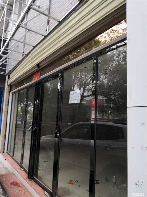 出租开阳小区旁旺铺出租上下两层250平米左右