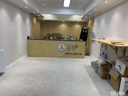 出租马家堡东路七克拉小区纯一层进出口通道人流旺铺业主直租无转让费