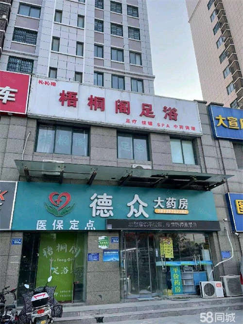 出租临街门面客流量大，环境优美，