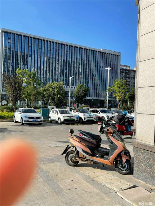 出租客源多！周边有工学院和师范学院、亭湖行政中心、同洲医院