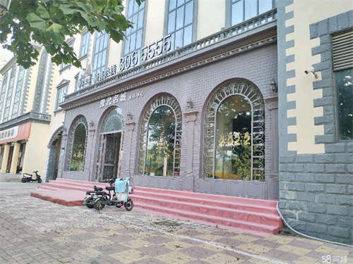 出租金唯越酒店纯一层  无转让费  停车方便
