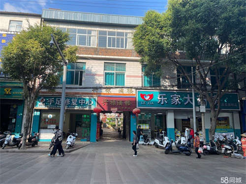 出租老城区弥勒市人民医院旁