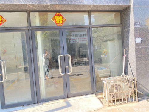 出租当涂君越华庭小区门口可以做些小生意