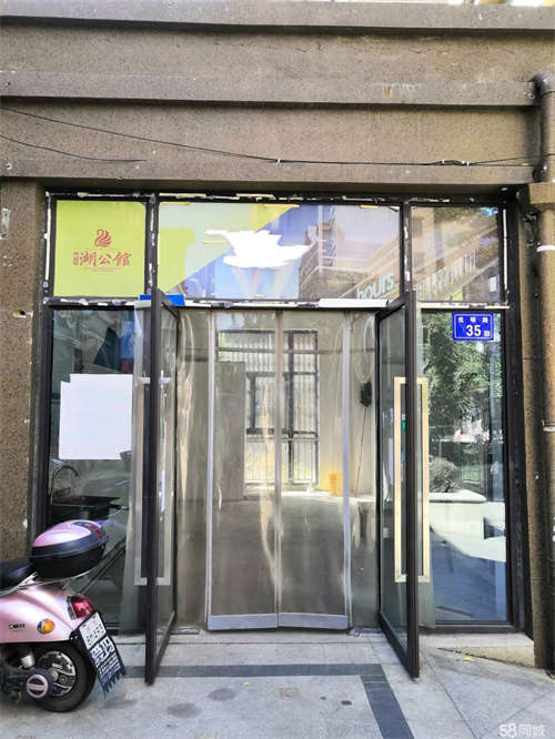 出租小区门口沿街商铺，位置，市口好