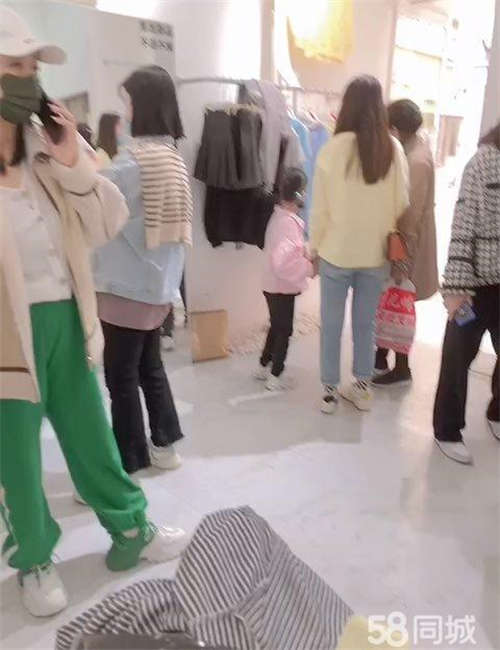 出租急兑！店主怀孕没办法看店。忍痛转让。