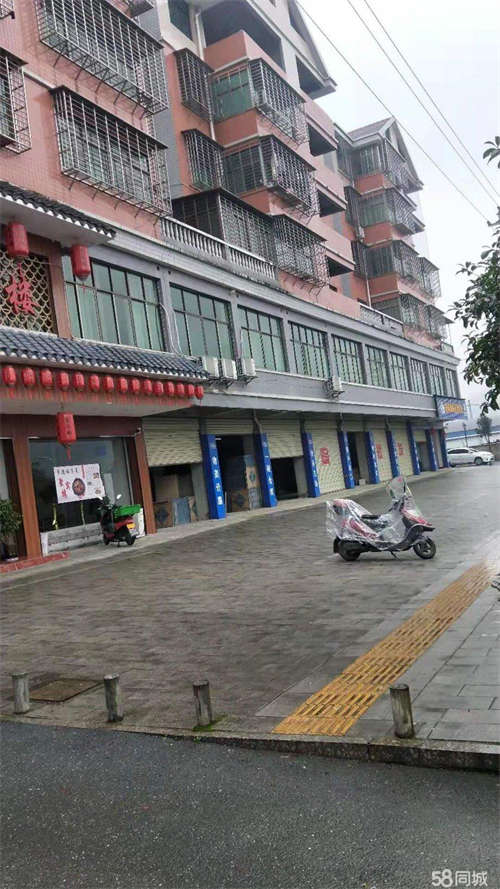 出租一楼临街门店 可按月单租做零时仓库