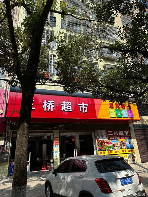 出租新房，基础装修，墙面地板，全新。