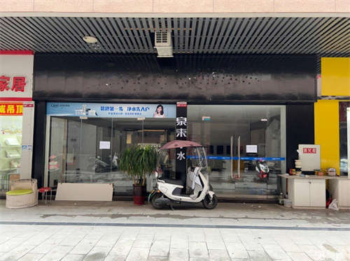 出租建材市场好的位置，房东直租，无转让费