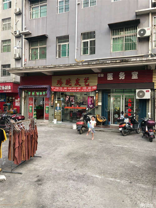 出租房东一手租房，无转让费用，空置门面