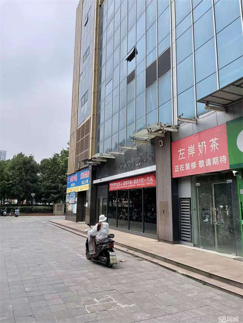 出租火车站对面地理位置优越开什么店多可以