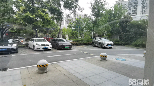 出租汉口温德姆花园酒店大堂店铺出租。可做餐饮 人流量大 交通便利