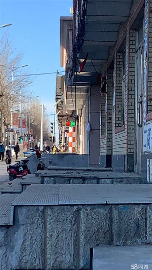 出租天鑫手机一条街商铺出租