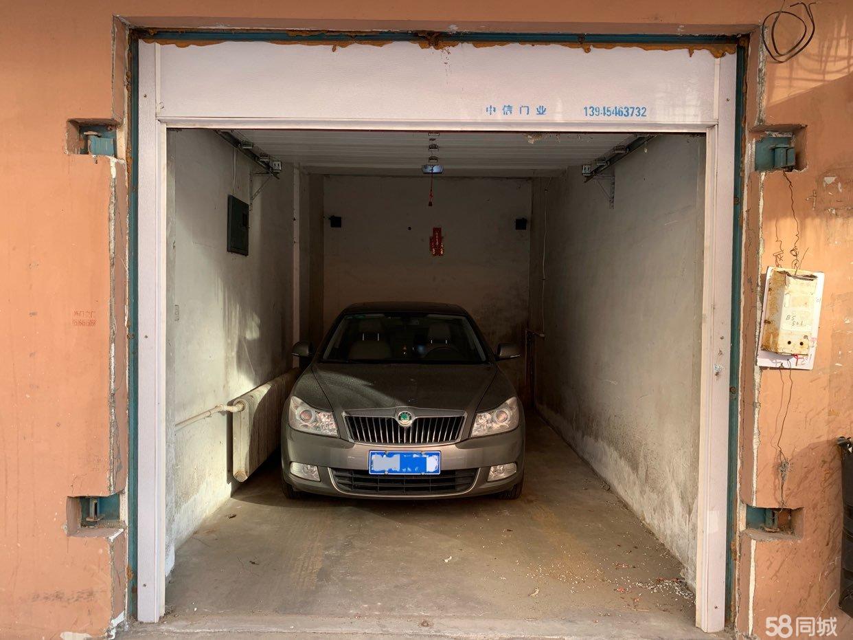 出租外滩公园、观江国际、检察官公寓小商铺暖车库，快递驿站招租