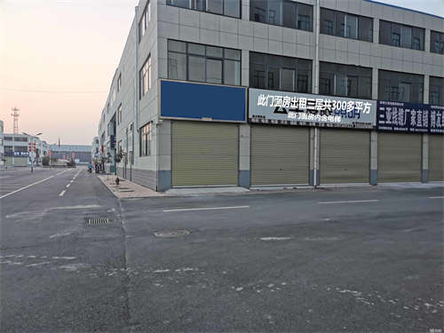出租该房处于市场核心位置，地理位置优，停车方便。