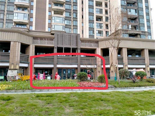 出租2000户精装住宅小区大门口商铺出租无转让费