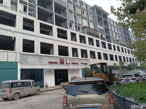 出租位于渠江镇庆丰社区六社安置点，面积约2200平方米，价格从优