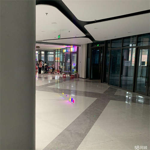出租金科s1综合体二楼小面积30