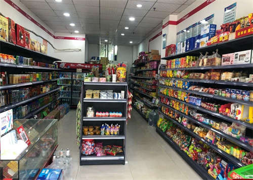 转让曲江新区临街门面50㎡便利店转让 位置好 人流量大 生意稳定