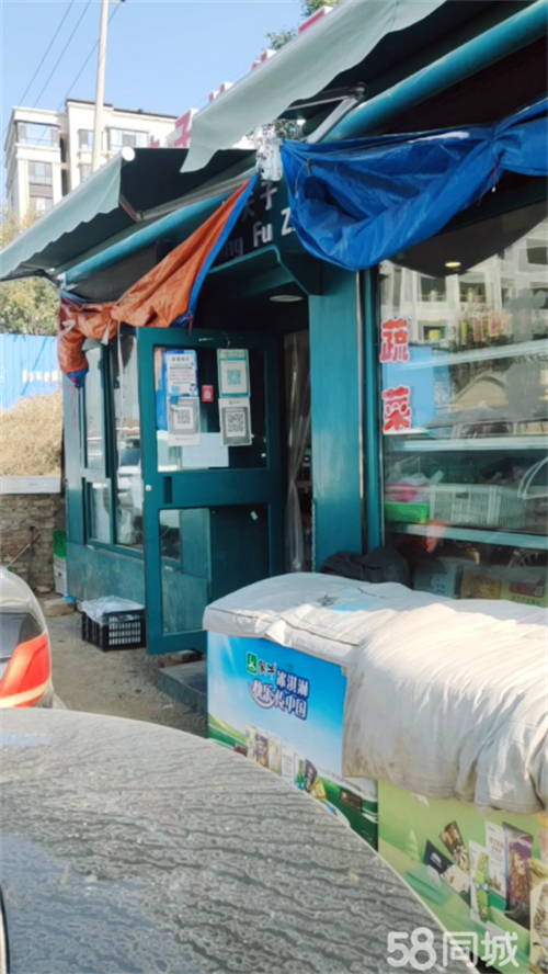 转让绿地卢浮宫馆4期、别墅区、两个小区正门口，政府惠民项目，一手