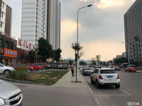 出租黄山一路福门黛溪湾沿街房出租