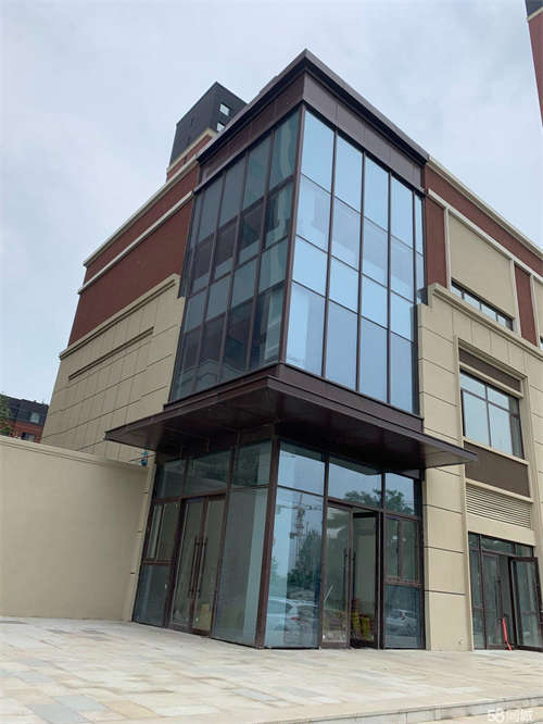 出租万科北门西侧30米，不租饭店