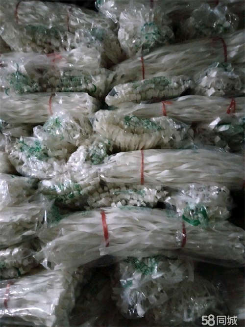 转让副食配送，自带客户，接手20万，15万的货