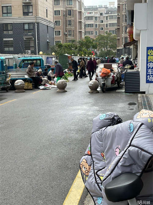出租绿洲广场菜市场商铺出租