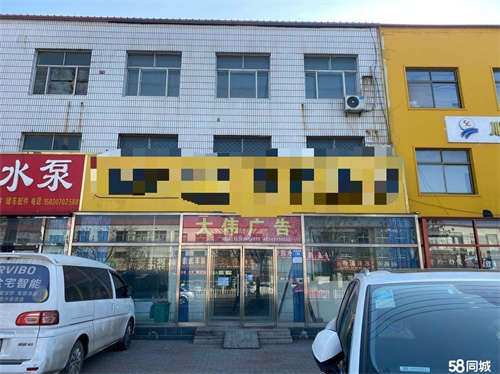 出租临街旺铺出租，停车方便，客流量大