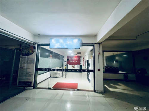 出租店面对外出租/转让（价格面议）