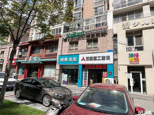 出租200平方商铺，可以做饭店，教育美容