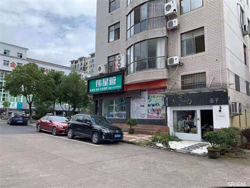 转让客源集中稳定，停车方便