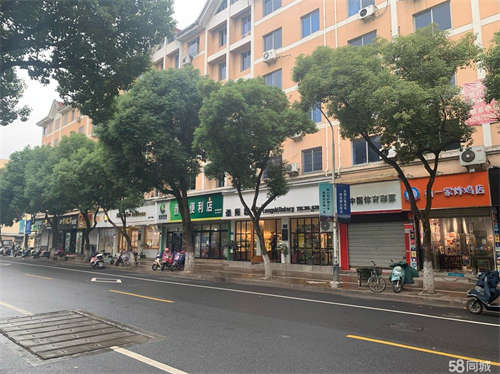 转让达利广场对面，正街店铺，唯一空店面转让