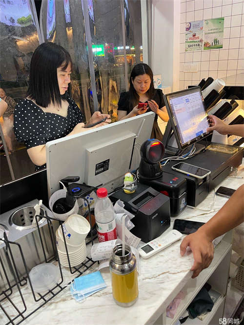 转让茶百道整体转让。，