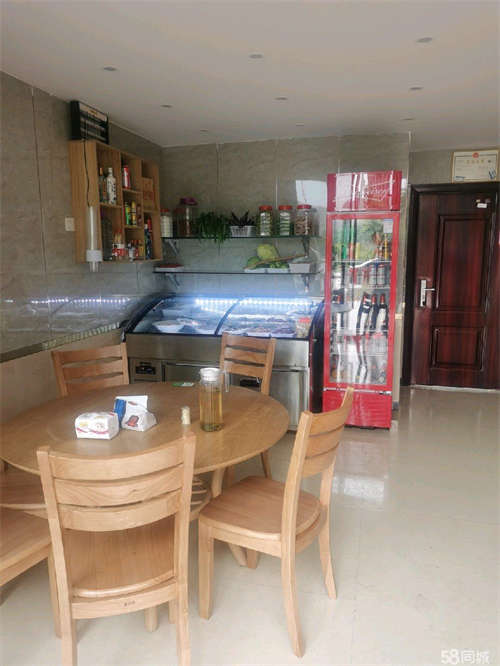 转让全新装修设备齐全店面出租