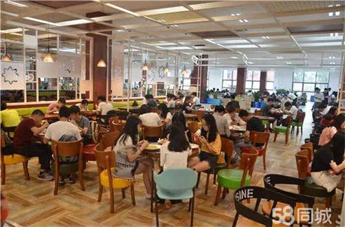 转让可做各种小吃套餐饭，在校1万多人