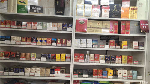 转让烟酒商行转让，接手即可营业，非诚勿扰