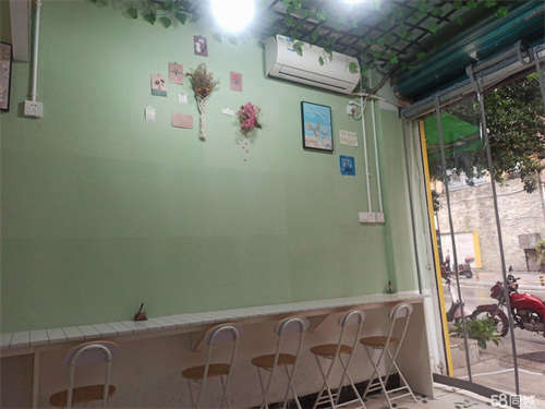 转让新宣中后校门临街门市，人流量大