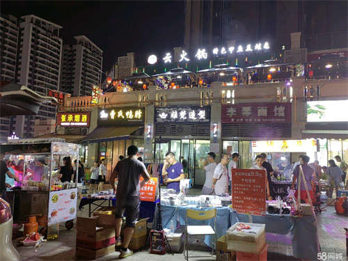 转让地段火锅店转让，精装修，所有设备齐应有尽有