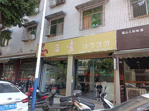 转让东坡沃尔玛附件宵夜临街门面