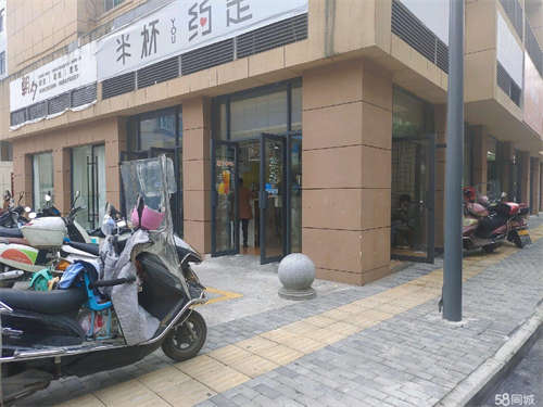 转让空转    带设备 技术   转让费面议 也可空转