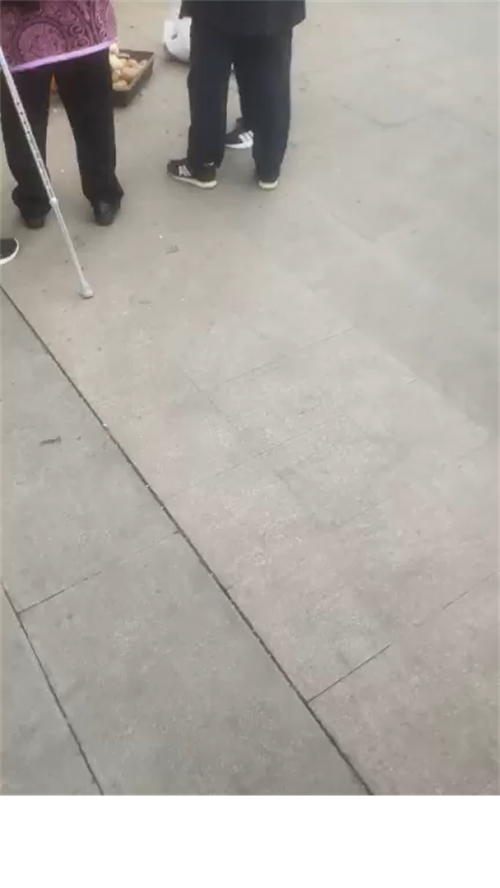 转让主要是转让卖肉的，有意者联系，不要转让费，