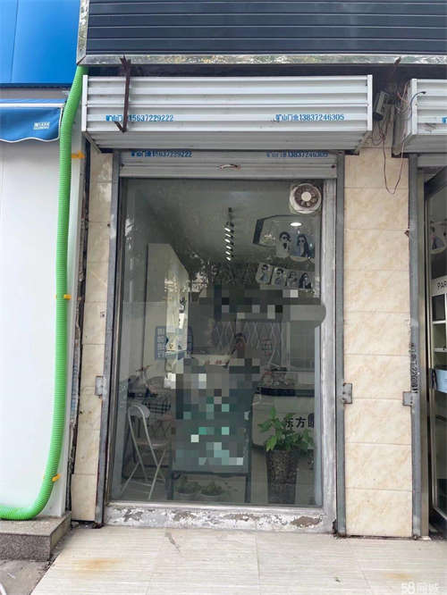 出租地理位置优越，在路口，临近中小学，居民楼