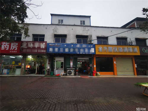 出租市区空房出租！雷锋路与文化路交叉口2间门面，位置优越！！
