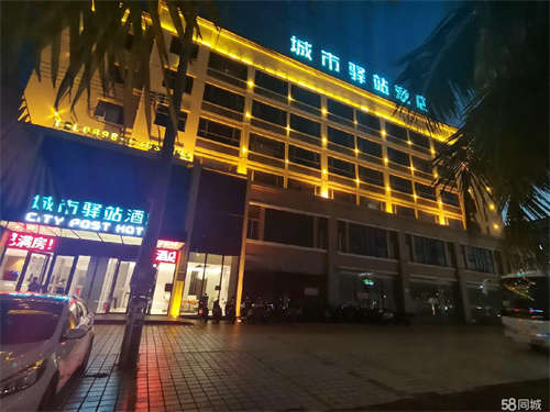 出租文昌市龙楼镇文铜路城市驿站酒店二楼整层出租商铺1000平方米