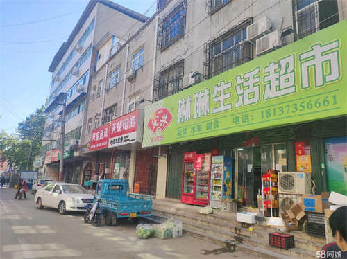 出租房东直租，金堤路前合街临街大出口门面。