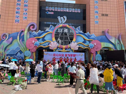 出租可经营服装，床上用品，婴幼童装，鞋等