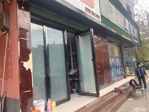 出租拐角处，位置好，饭店勿扰