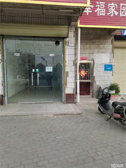 出租地理位置优越，交通便利人流量大，无转让费